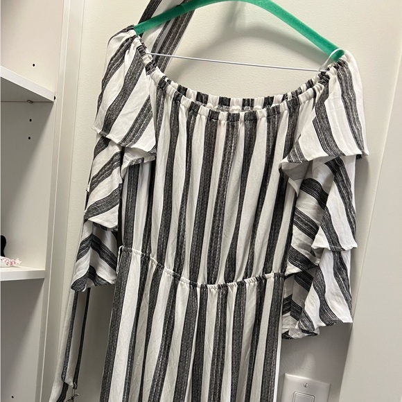 Jumpsuit - Picture 1 of 1